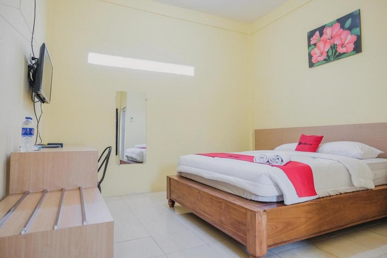 Reddoorz Near Rs Imanuel Lampung Ξενοδοχείο Μπαντάρ Λαμπούνγκ Εξωτερικό φωτογραφία